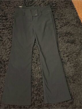 Women’s Low rise Dress Pants with Double Button Closure